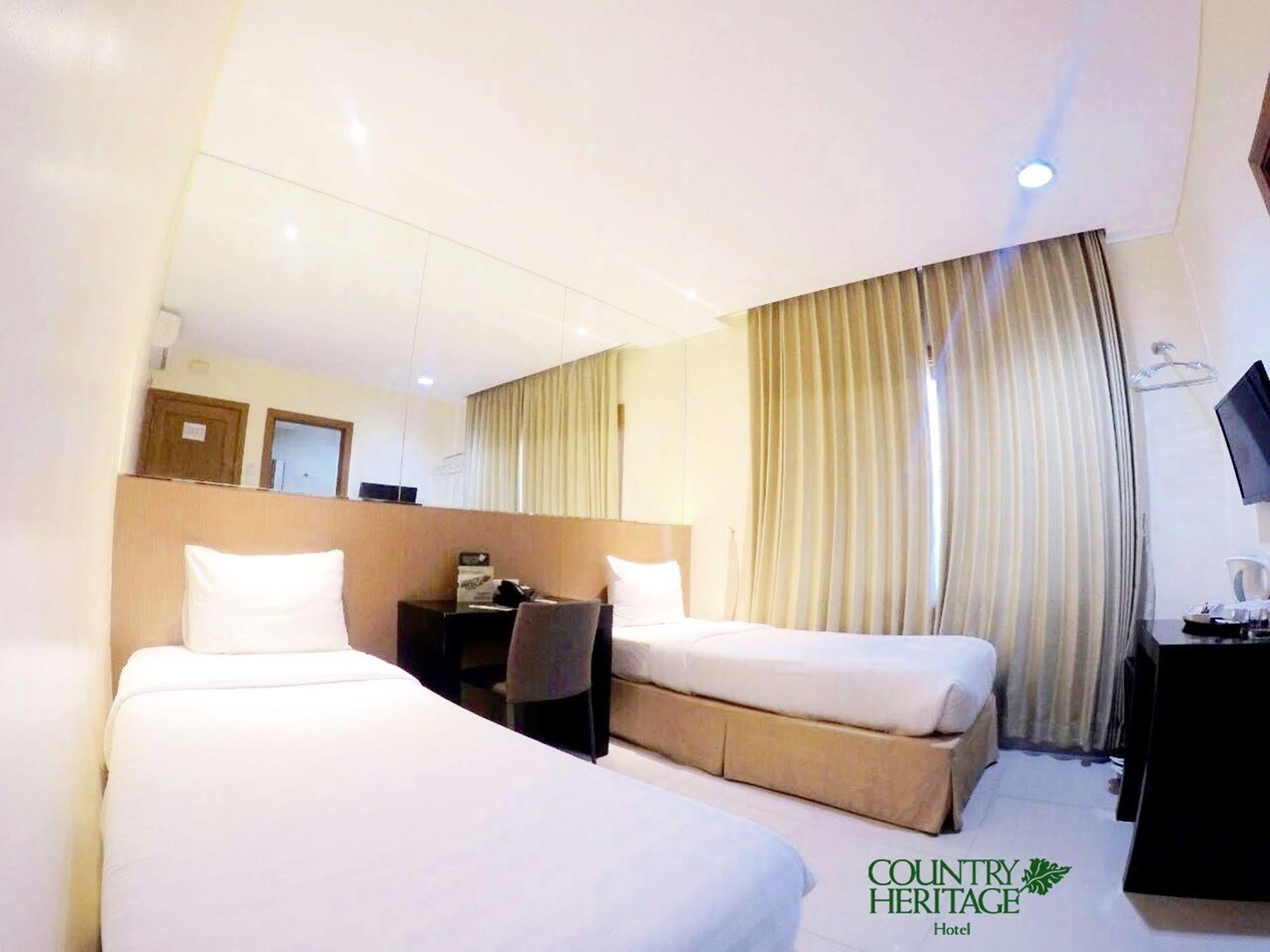 Villa Country Residence Surabaya Exterior foto